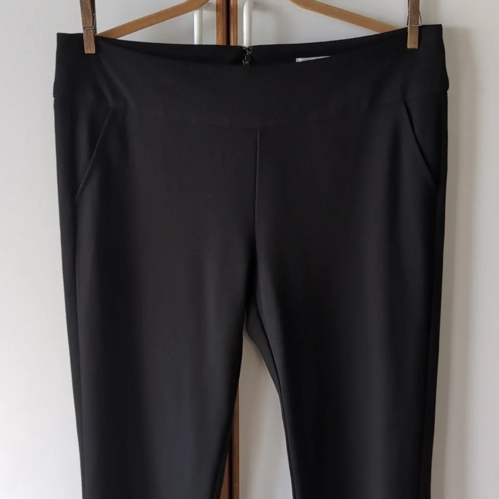 Cabi Black Rave Ponte Knit Pants Women's 10 #542R Back Zip Bootcut Trouser